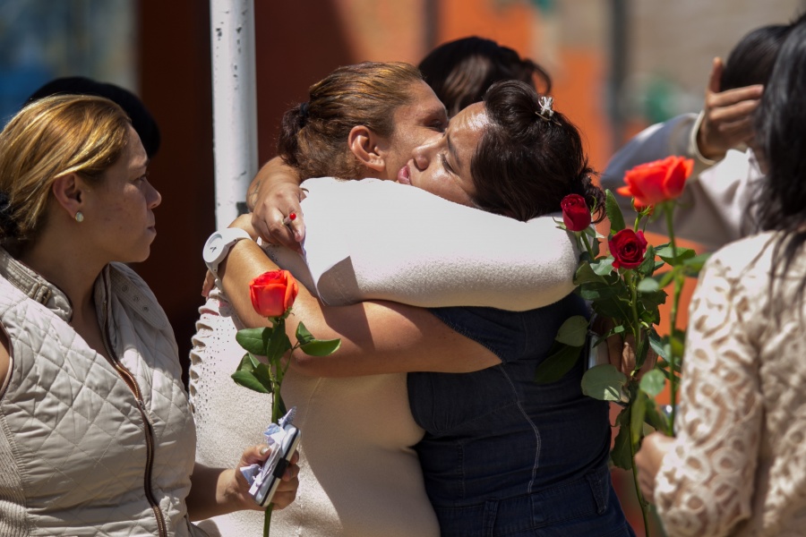 Prevé comercio capitalino ventas bajas para Día de las Madres