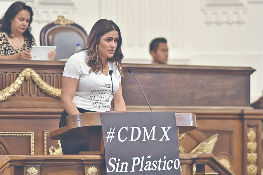 Diputados prohíben uso y venta de plásticos