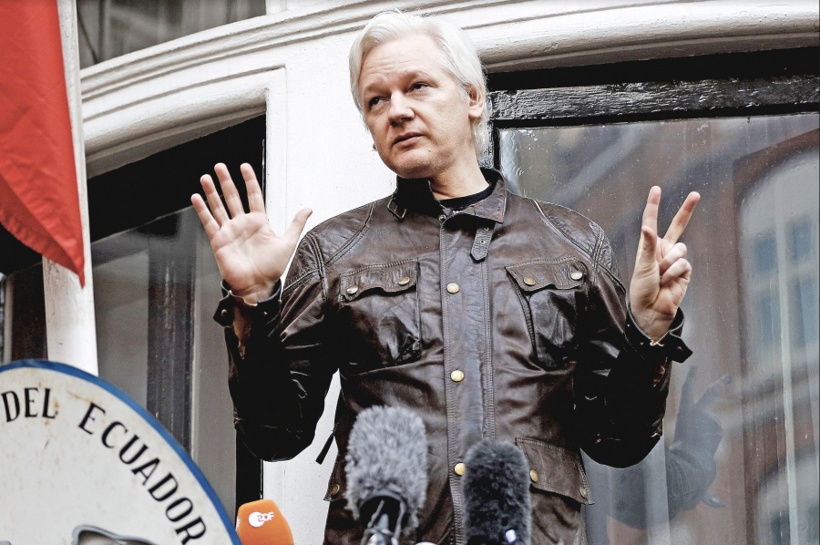 Reabren caso contra Assange por violación