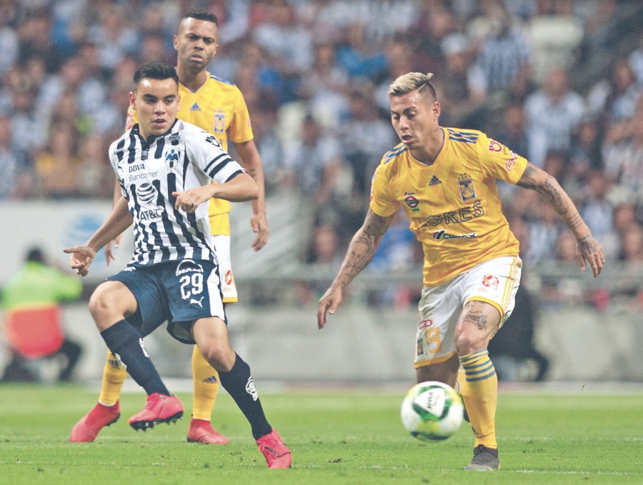 Monterrey domina a Tigres con 4 pases a la Fiesta Grande