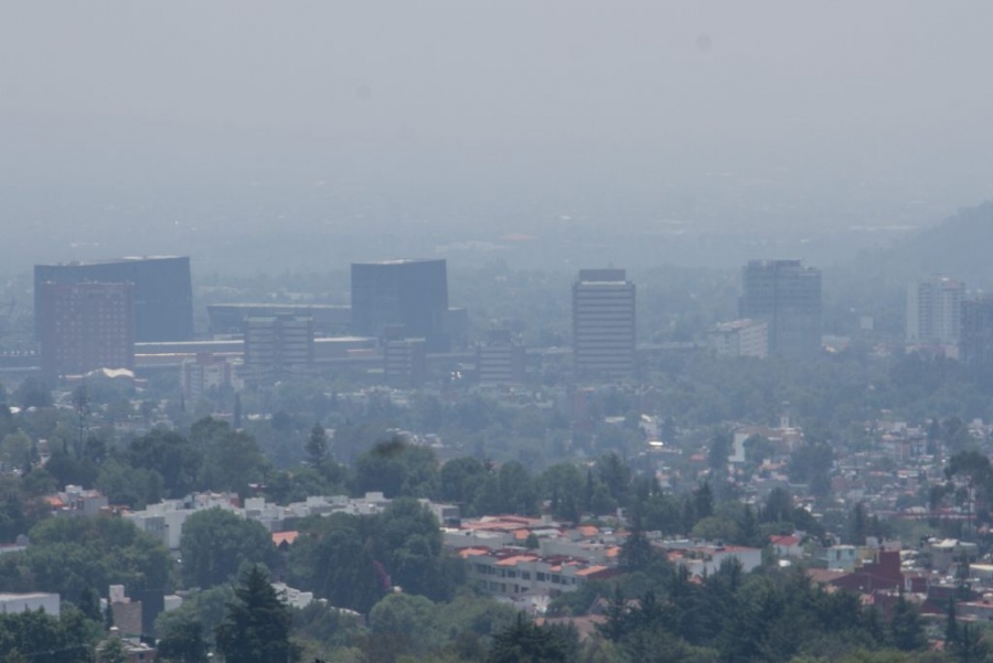 Perciben olor a humo en CDMX