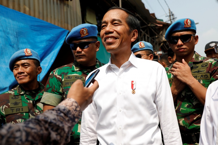 Joko Widodo, reelecto presidente de Indonesia; opositor rechaza resultados