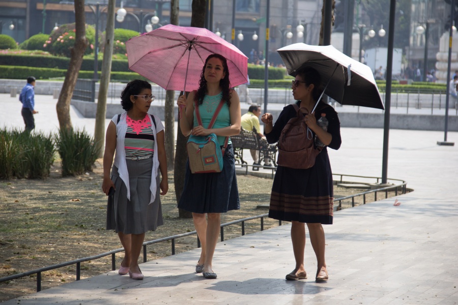 Prevén ambiente caluroso y lluvias por la tarde para este lunes