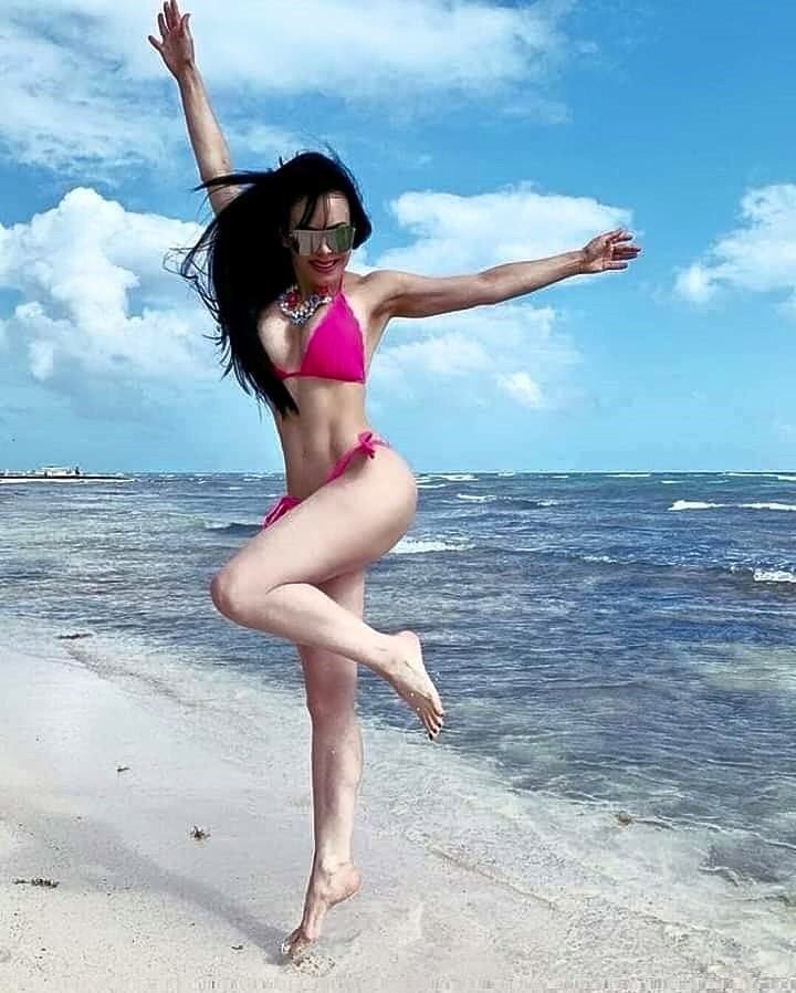 Maribel Guardia celebra 60 años, ¡Con desnudo!