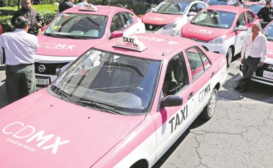 Taxistas protestarán contra servicio por aplicaciones