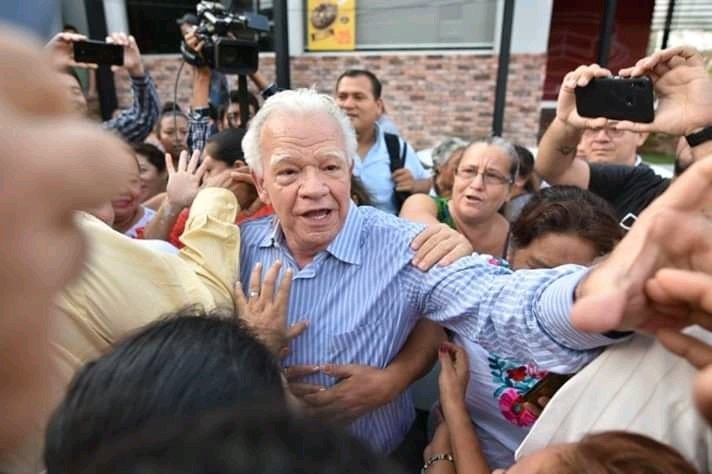 Agusto López le da la bienvenida a Granier Melo