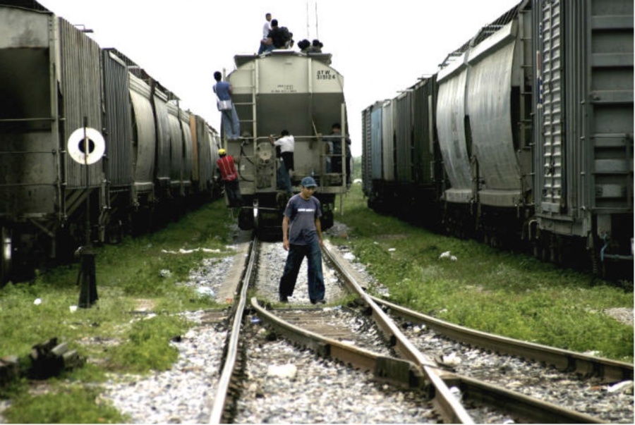 Detiene el Ejército a 25 migrantes centroamericanos