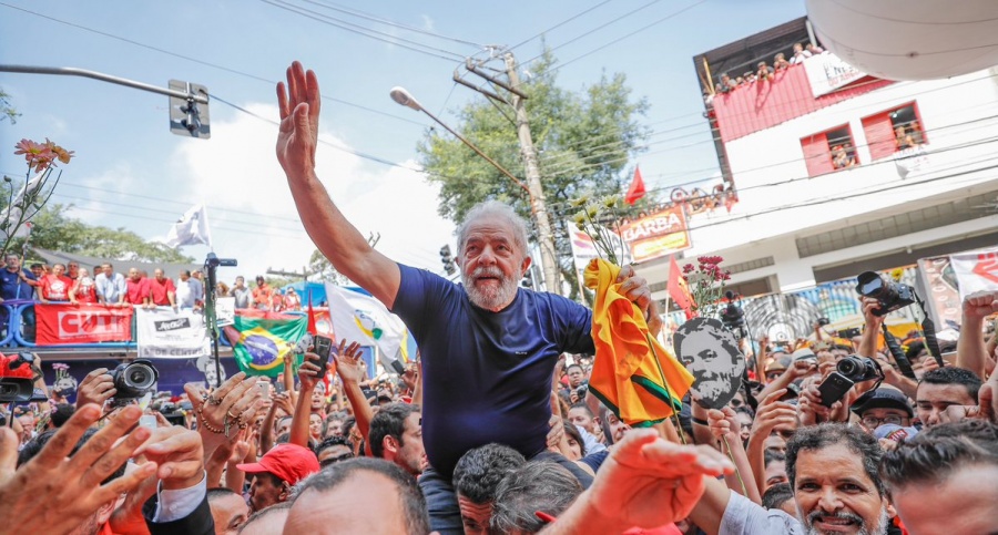 Fiscales y jueces se coordinan para encarcelar a Lula da Silva en Brasil
