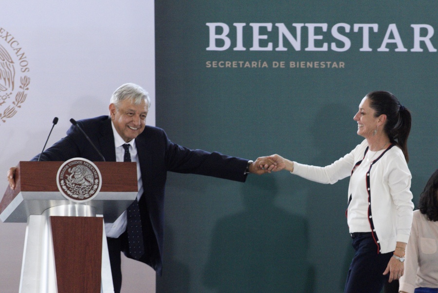 Gobierno federal y de la CDMX, alistan programa en favor de escuelas: AMLO