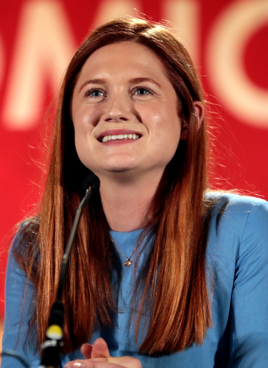 Filtran fotos privadas de Bonnie Wright, actriz de Harry Potter