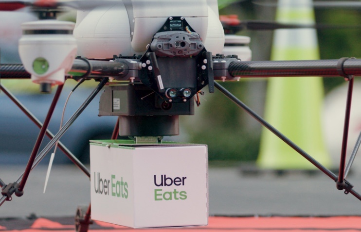 Uber Eats entregará comida a través de drones