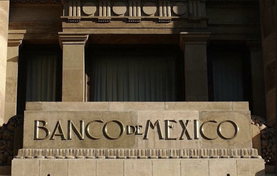 Urge Banxico reforzar calificación de Pemex