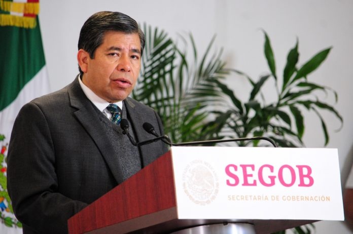Renuncia Tonatiuh Guillén, como comisionado del Instituto Nacional de Migración