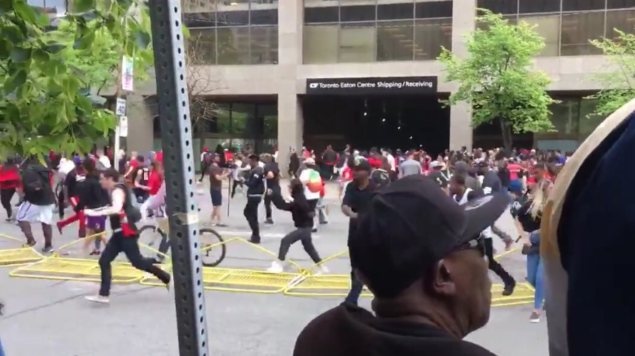 Se reporta un tiroteo en Toronto durante celebración de los Raptors