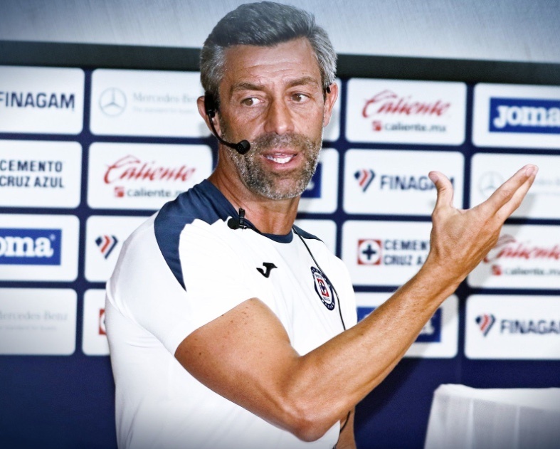 Caixinha revela que Cruz Azul cambia horario de partidos como local