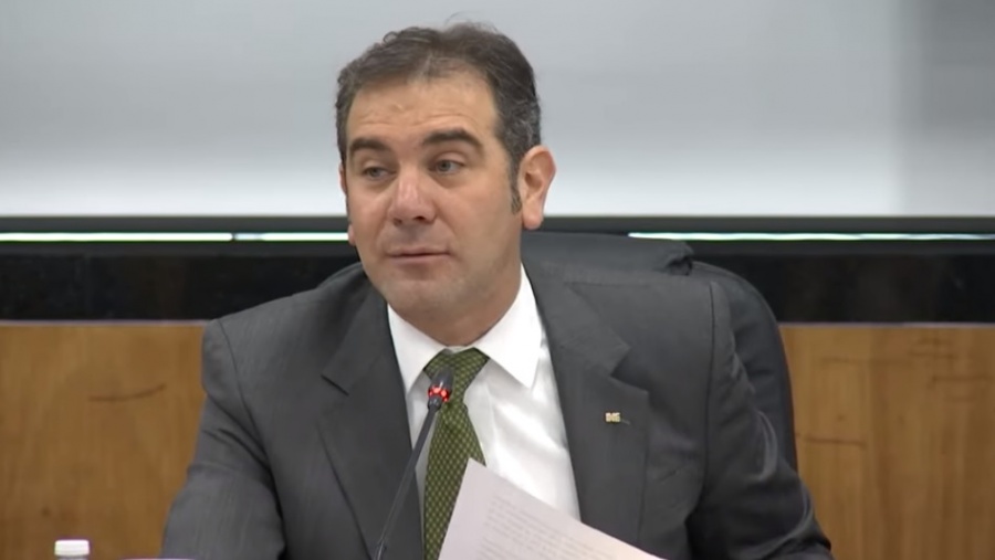 Reducir financiamiento a partidos políticos y utilizar urna electrónica dos medidas, entre otras que podrían ahorrar recursos: Lorenzo Córdova
