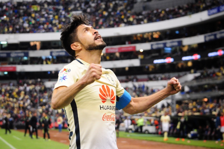Rechaza “Piojo” Herrera que Oribe Peralta sea referente del América
