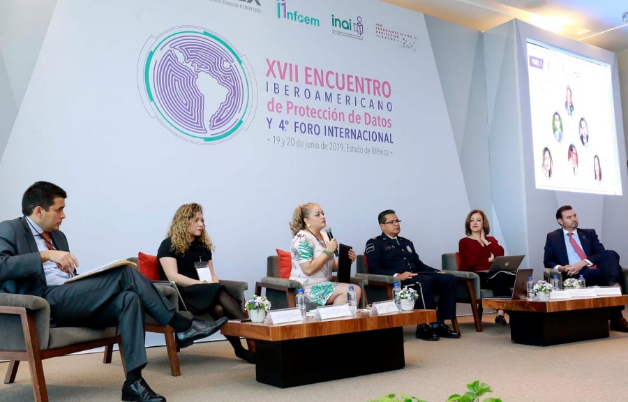 Exhortan a tipificar violencia de género y acoso en internet