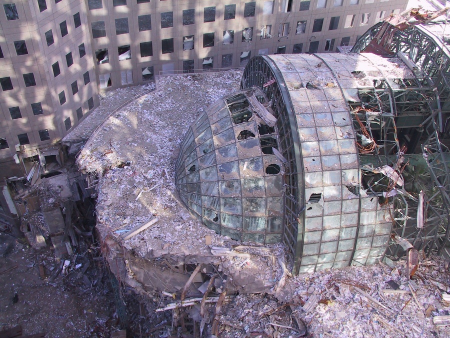 Revelan fotos inéditas del atentado del 11-S halladas en un viejo CD