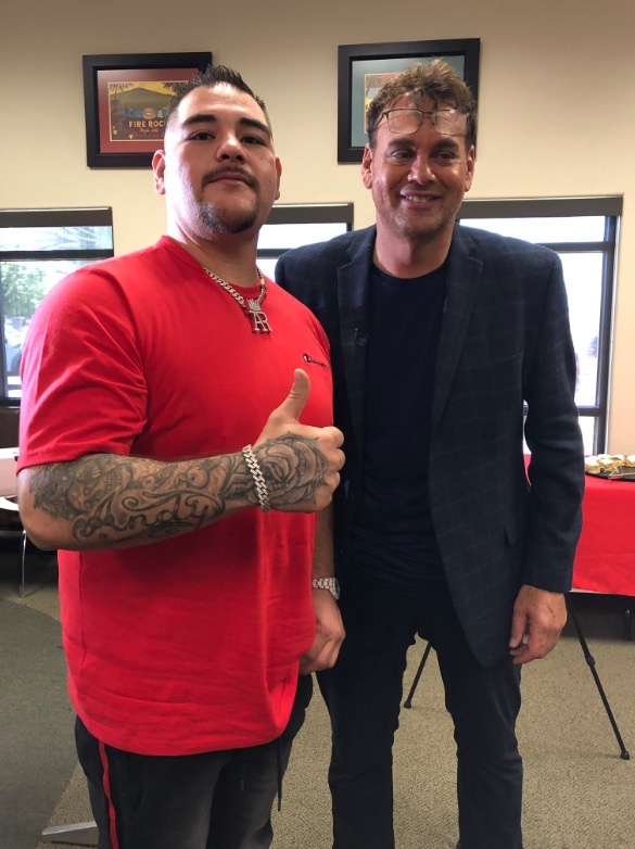 Faitelson se fotografía con Andy Ruiz y manda mensaje a Cuauhtémoc Blanco