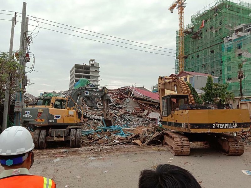 Derrumbe en Camboya deja al menos 7 muertos