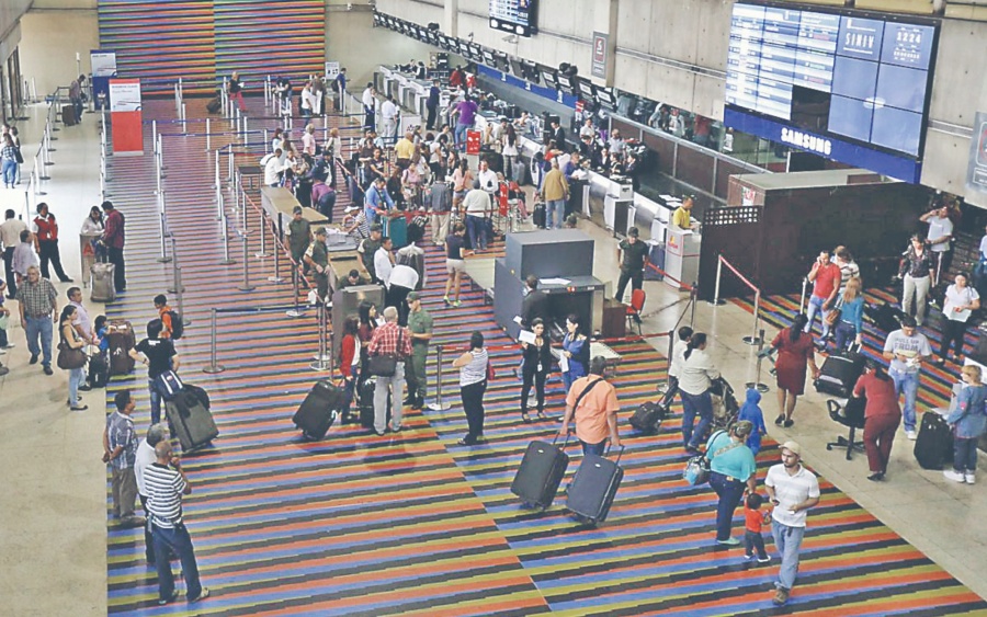 Actividad en Aeropuertos cae a 75% en Venezuela