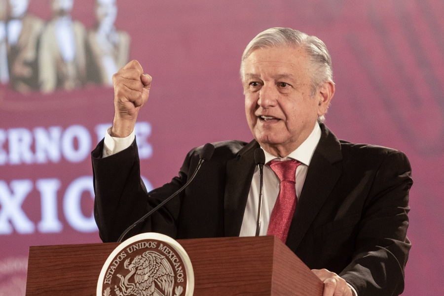 Critica López Obrador que no se hable de la recuperación de Pemex