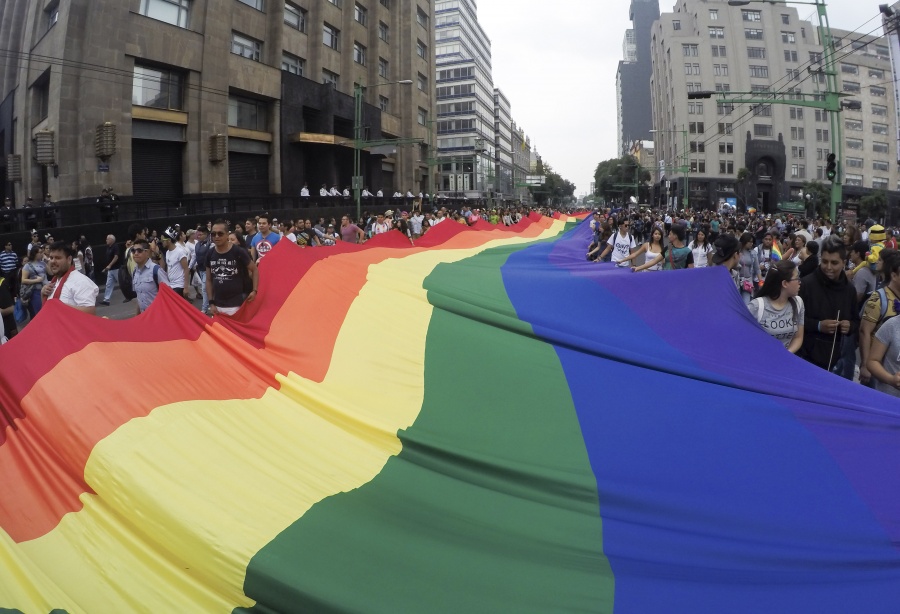 Registro Civil revela cifras de trámites en favor de la comunidad LGBT