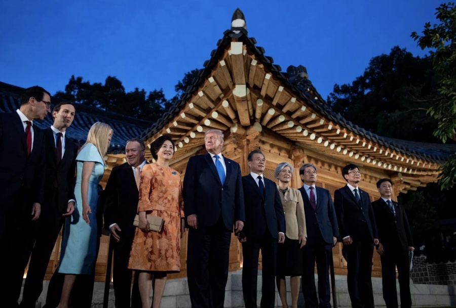 Llega Trump a Corea del Sur, se reuniría con Kim Jong-un