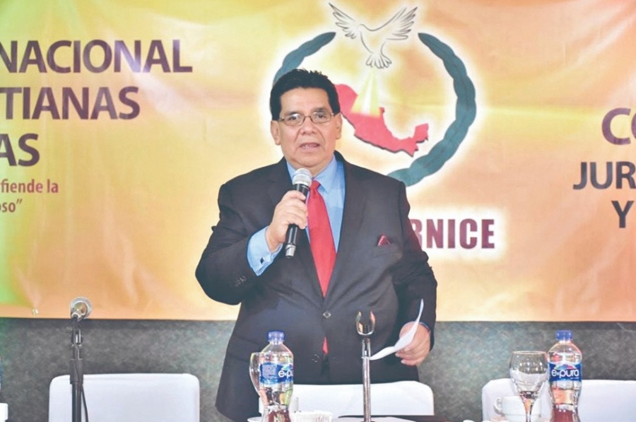 Con entrega de Cartilla Moral buscan canal-tv