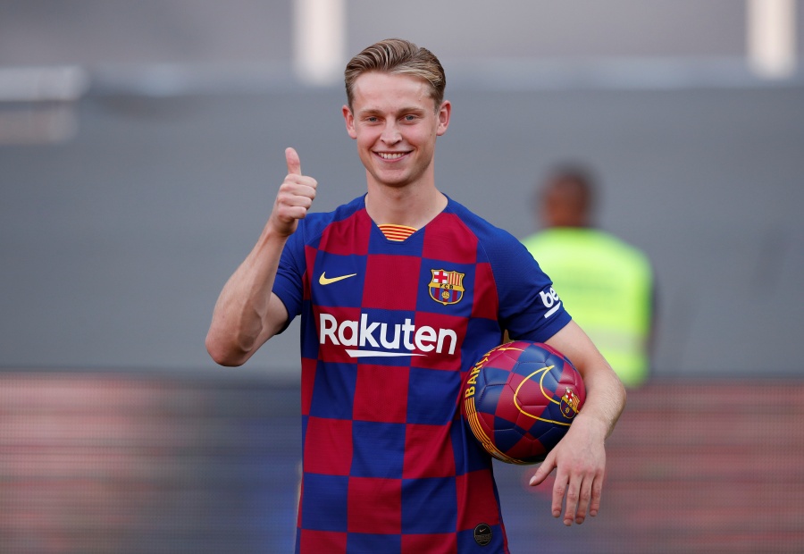 Barcelona presenta a Frenkie De Jong