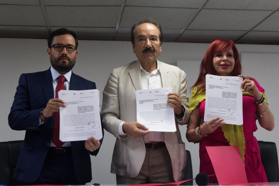 Presentan alcaldes iniciativa de reforma de ley para sancionar de manera más severa a “inmobiliarias rebeldes”