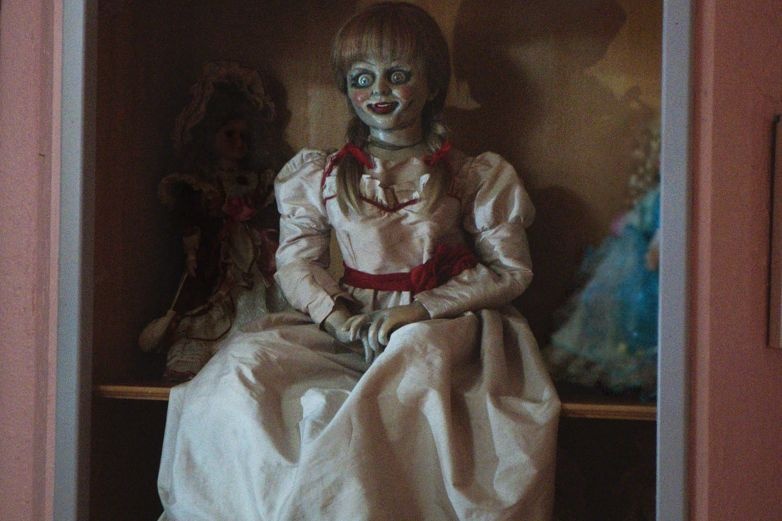 ¡Susto de muerte! Hombre pierde la vida viendo “Annabelle 3” en Tailandia