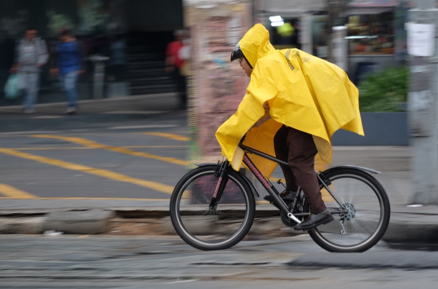 Activan Alerta Amarilla por lluvias en 11 alcaldías