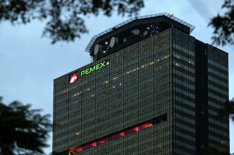 Esta semana se presentará plan de desarrollo de Pemex: AMLO