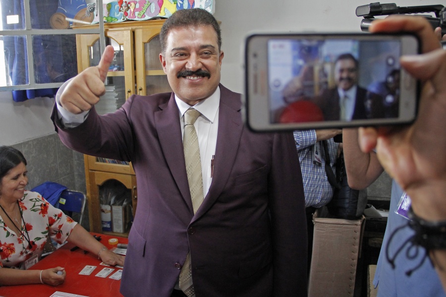 Renuncia Carlos Lomelí como superdelegado en Jalisco