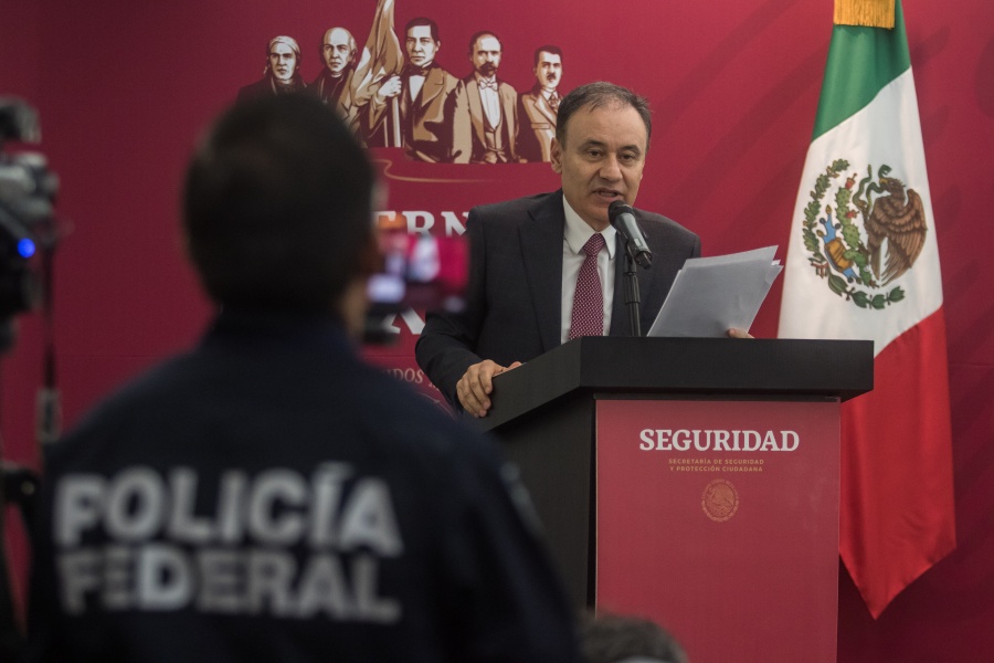 Policía Federal debe evolucionar para garantizar la paz: Alfonso Durazo