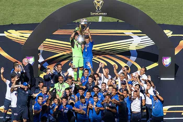 Cruz Azul es campeón de la Supercopa MX