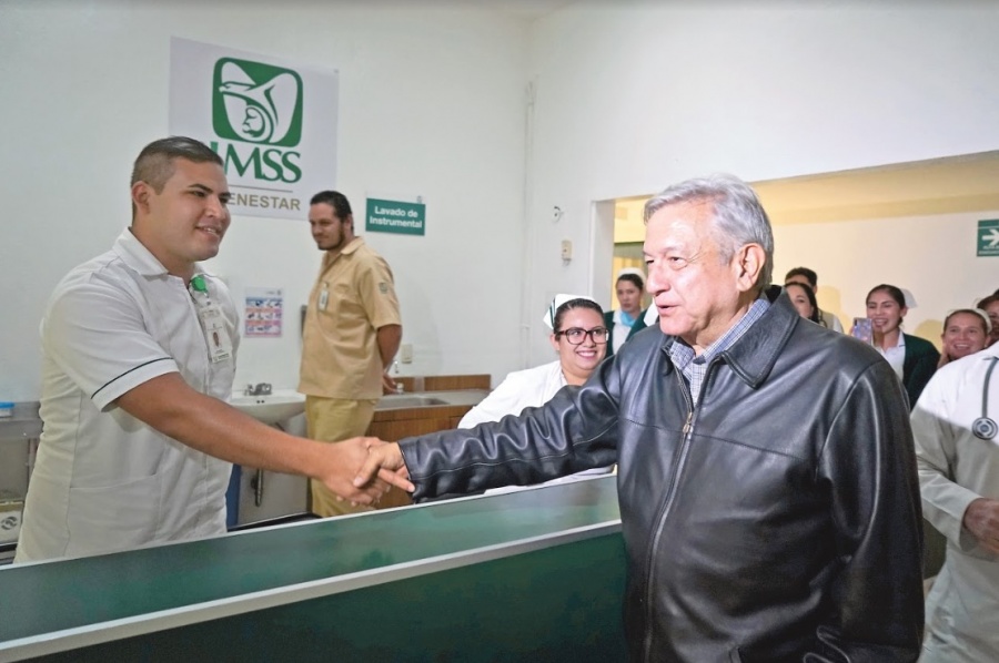 Va AMLO por arrebatar del crimen a los jóvenes