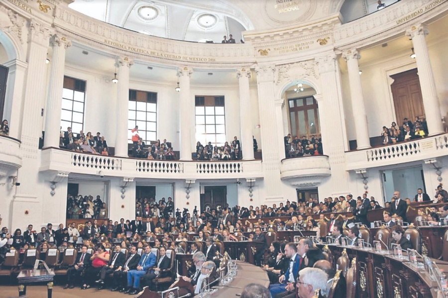 Encargada de Transparencia denuncia despido sin razón
