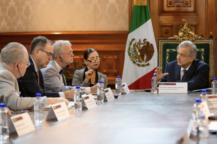 Pide AMLO a congresista de EU aprobar T-MEC
