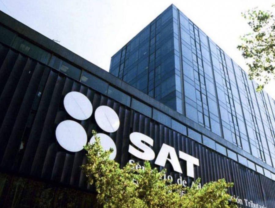 Confirma SAT adeudo fiscal de un expresidente