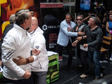 Adame confirma que la pelea contra Carlos Trejo se pospone