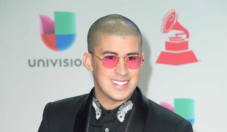 Bad Bunny, anuncia su retiro temporal por crisis en Puerto Rico