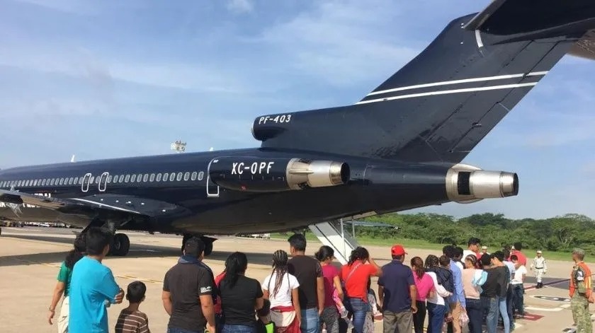 Descubren red de tráfico de migrantes disfrazada como entrega a empresas