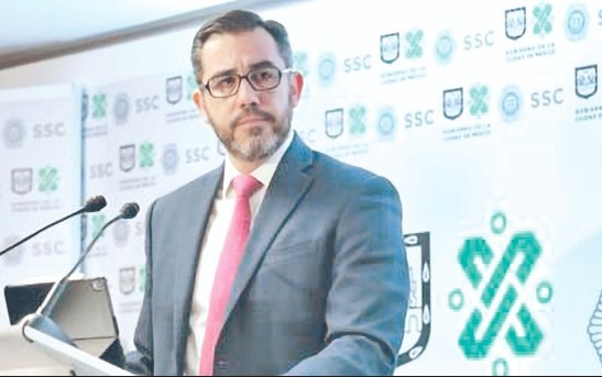Defiende Orta la renta de patrullas en CDMX