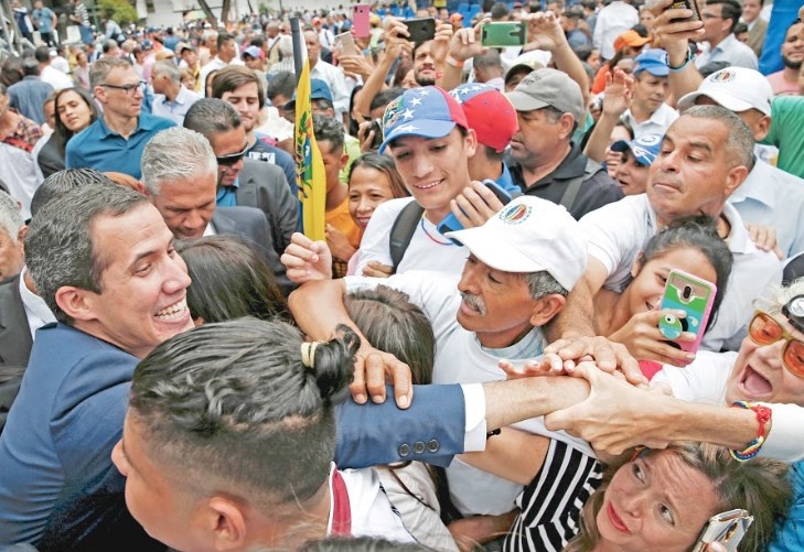 Trump da 6 meses a Maduro para irse