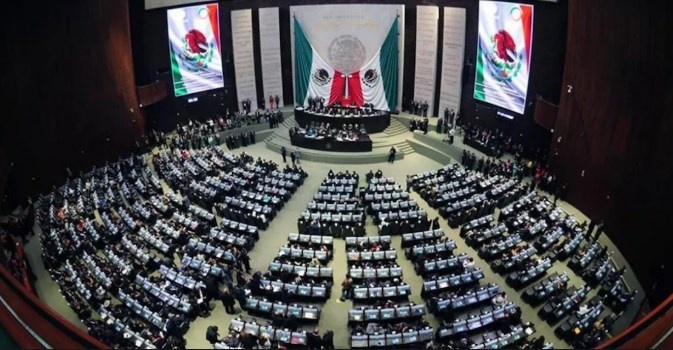 Van por juicio político a Diputados Locales