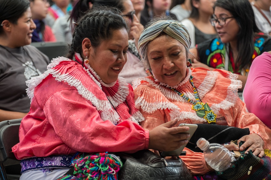 Presentan red para erradicar violencia contra mujeres indígenas