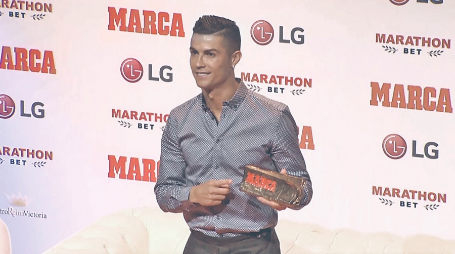 Premian a CR7 y piden su regreso al Madrid